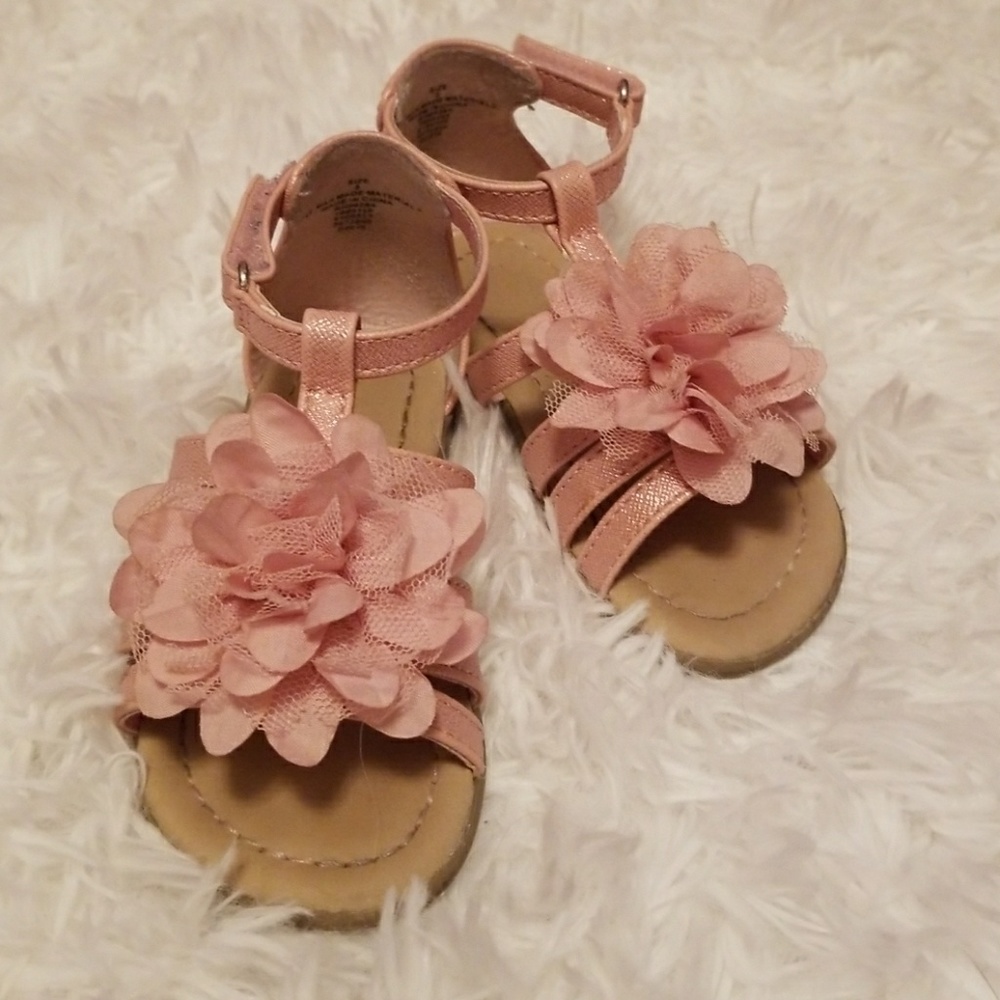 Dusty pink sandals